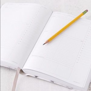White Marble Daily planner